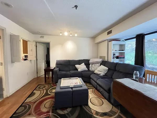 Boston, MA 02134,147 Kelton #308