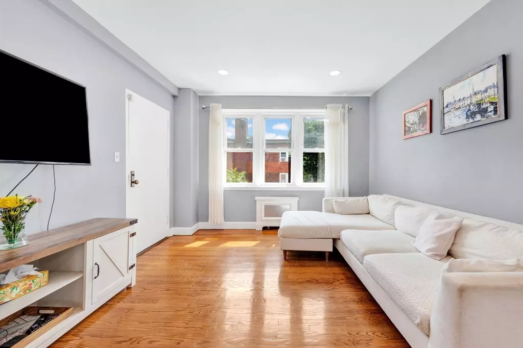 Boston, MA 02127,9 Twomey Ct #52