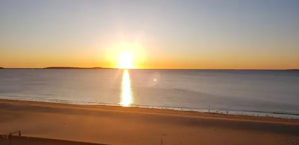 Revere, MA 02151,350 Revere Beach Blvd #6-6E