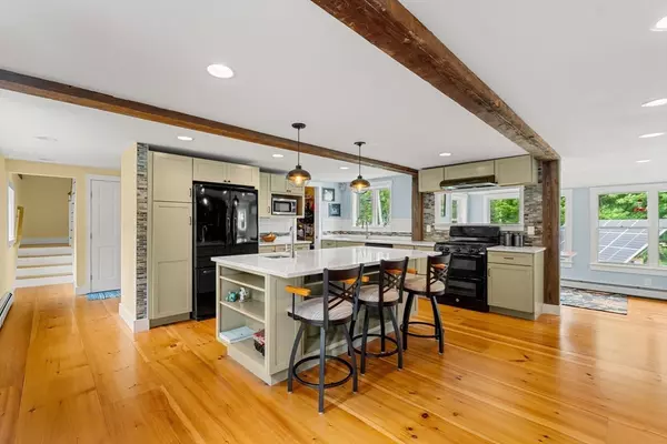 Amesbury, MA 01931,94 Kimball Rd