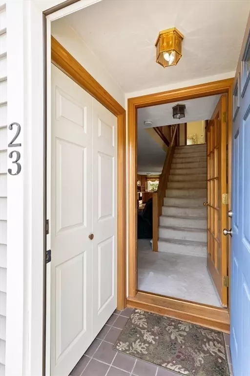 Easton, MA 02375,23 Indian Cove Way #23