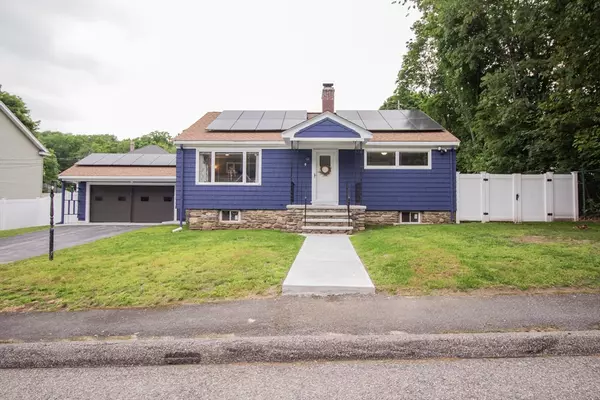 9 Judith Rd, Worcester, MA 01602