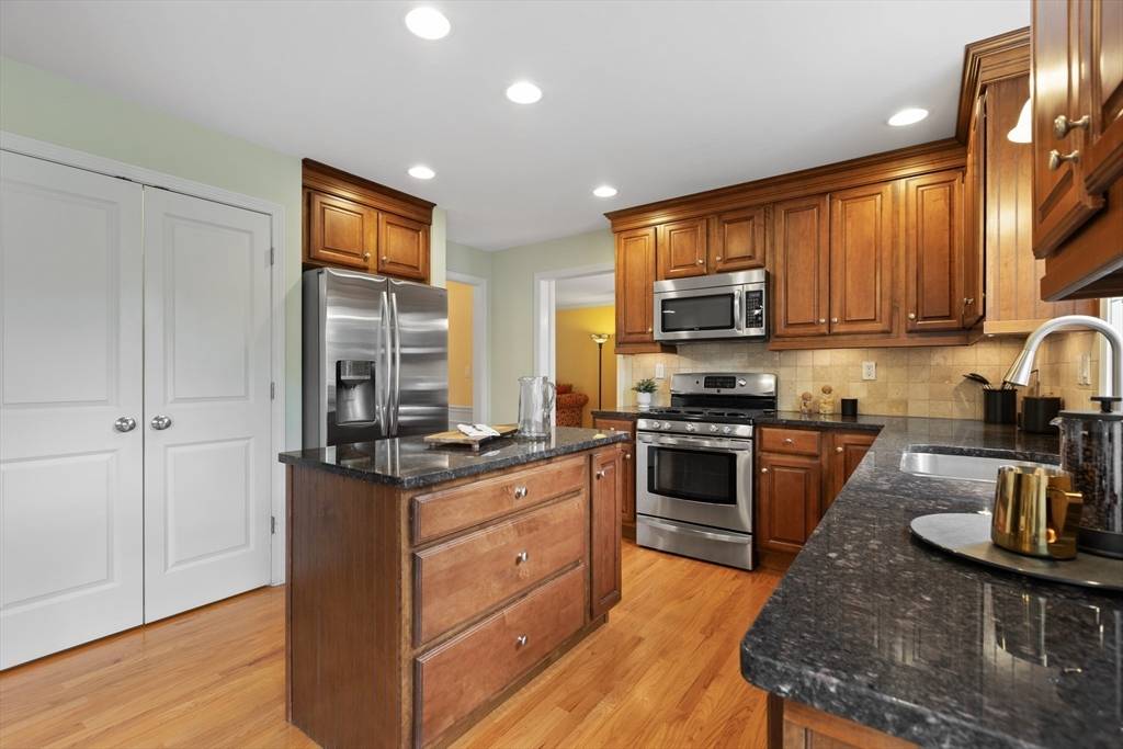 Burlington, MA 01803,74 Muller Rd