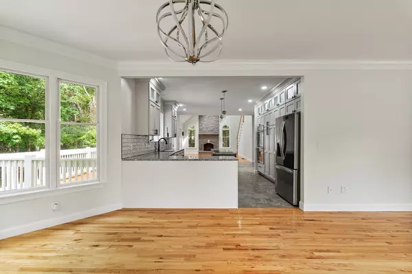 North Andover, MA 01845,453 Forest Street