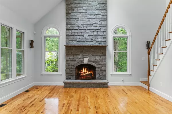 North Andover, MA 01845,453 Forest Street