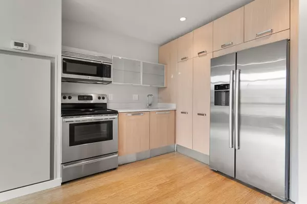 Boston, MA 02118,691 Massachusetts Ave #507