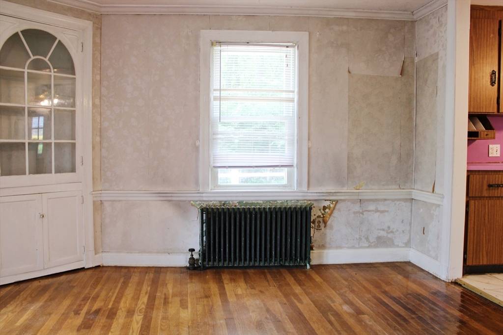 Stoneham, MA 02180,49 Newcomb Road