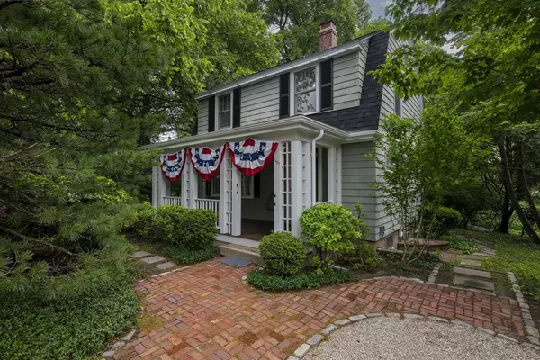 1437 Massachusetts Ave, Lexington, MA 02420
