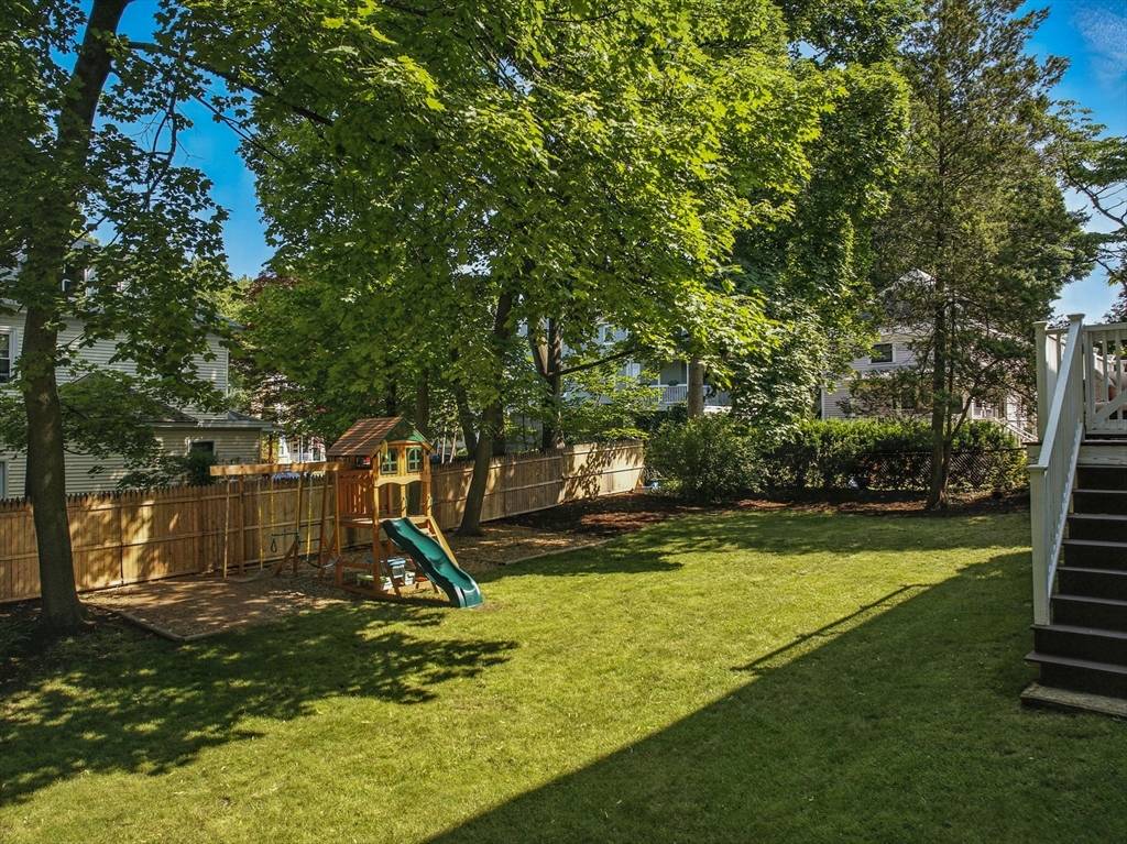 North Andover, MA 01845,31 Dudley St