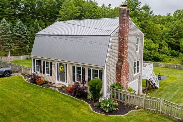 Pembroke, MA 02359,405 School St