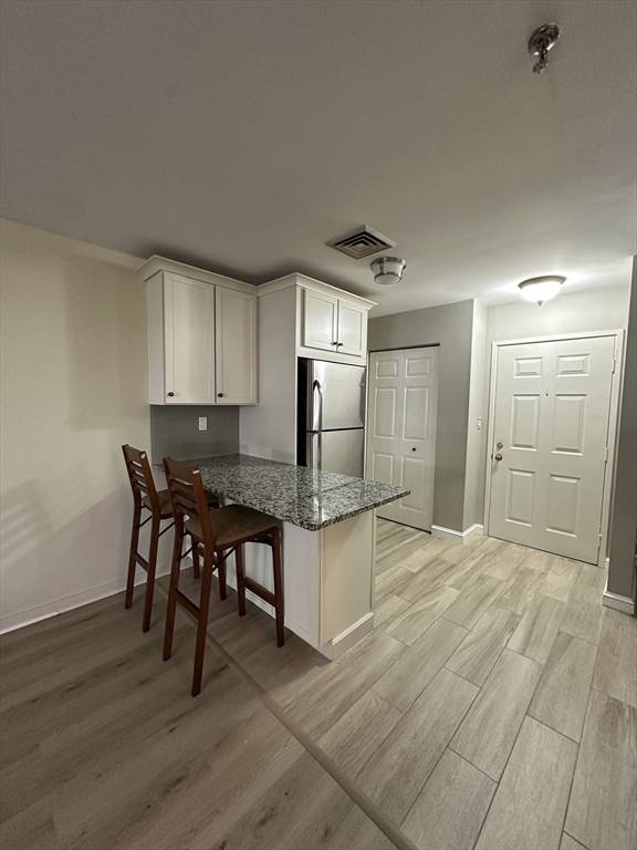 Quincy, MA 02171,90 Quincy Shore Dr #311