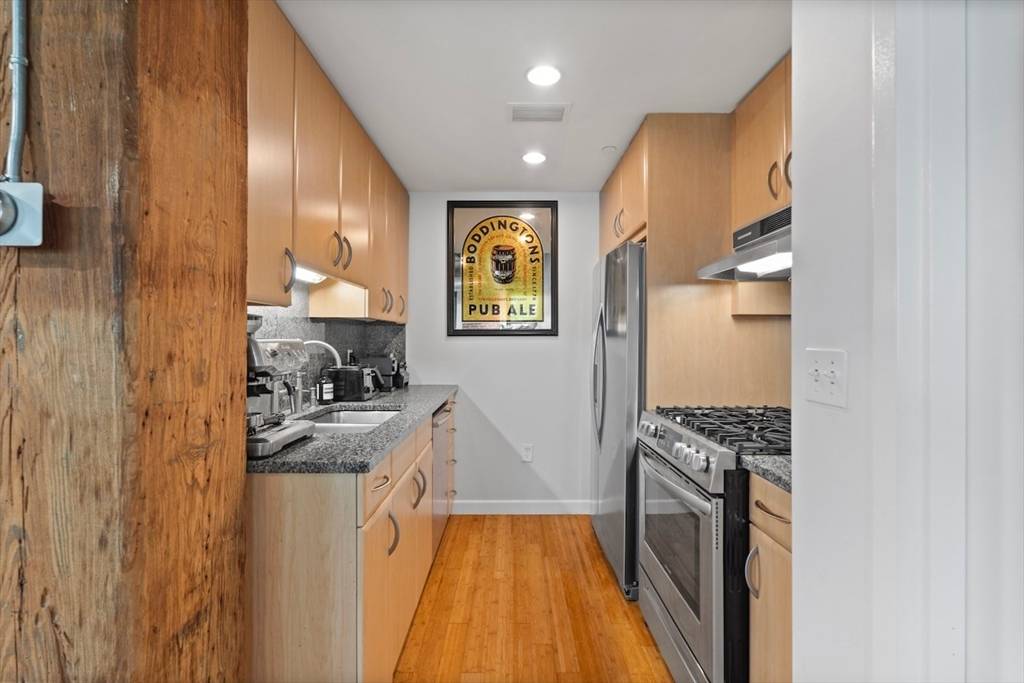 Boston, MA 02127,9 W Broadway #106