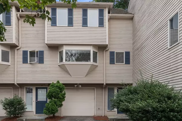Watertown, MA 02472,27 Ashland Street #27