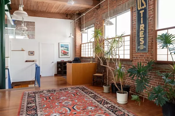 543 Green Street Cambridge, MA 02139