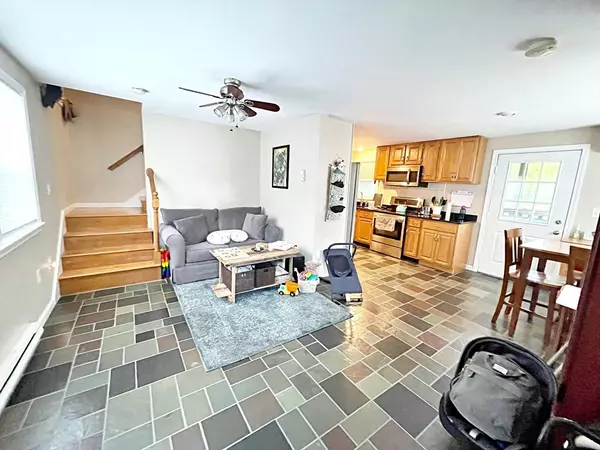 Boston, MA 02128,23 Bremen St #23