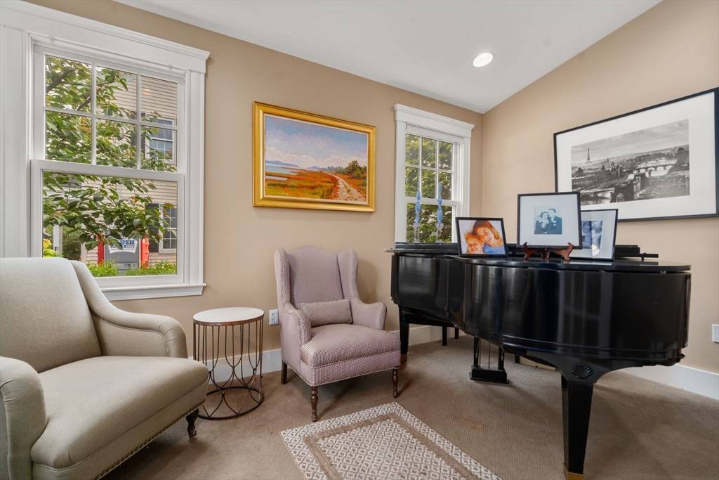 Needham, MA 02492,39 Stevens Road