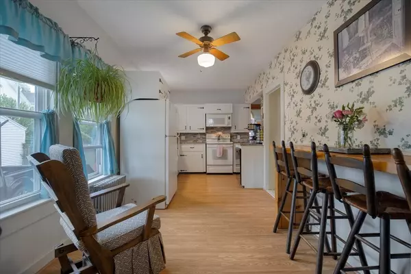 Whitman, MA 02382,14 Cottage St
