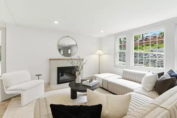 Arlington, MA 02474,32 Henry St