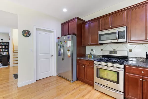 Westford, MA 01886,6 Comanche Terr #6