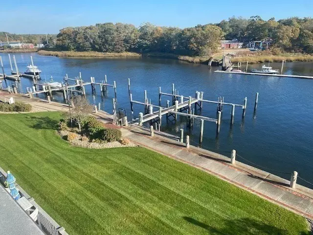 Wareham, MA 02571,45 Main St #221