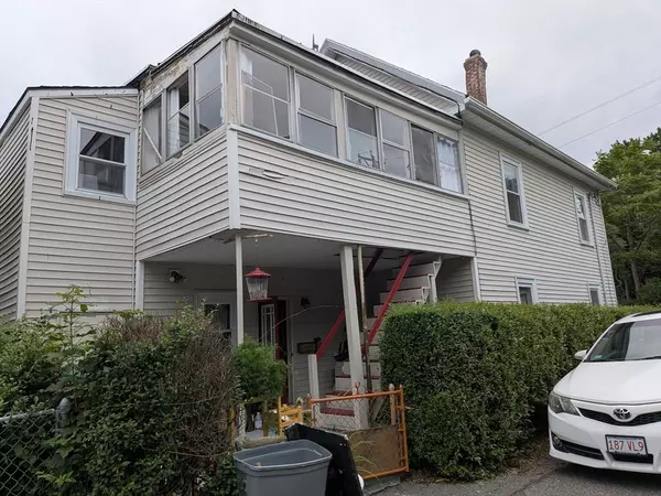 Lowell, MA 01850,15 10th