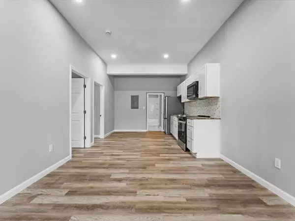 Southbridge, MA 01550,273 Elm St