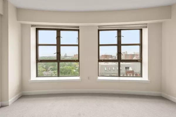 Cambridge, MA 02139,931 Massachusetts Ave #1003