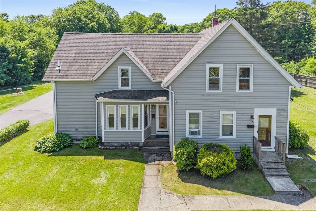 Taunton, MA 02780,514 West Britannia Street