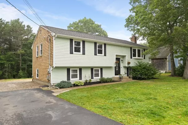 Plymouth, MA 02360,8 Santo St