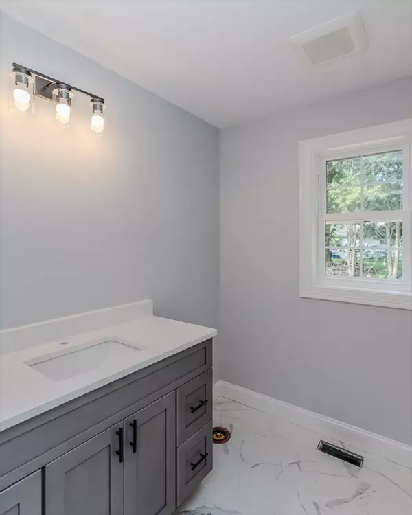 Springfield, MA 01151,116 Homestead Avenue