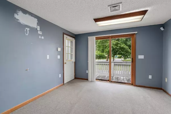 Franklin, MA 02038,1 Joy Street