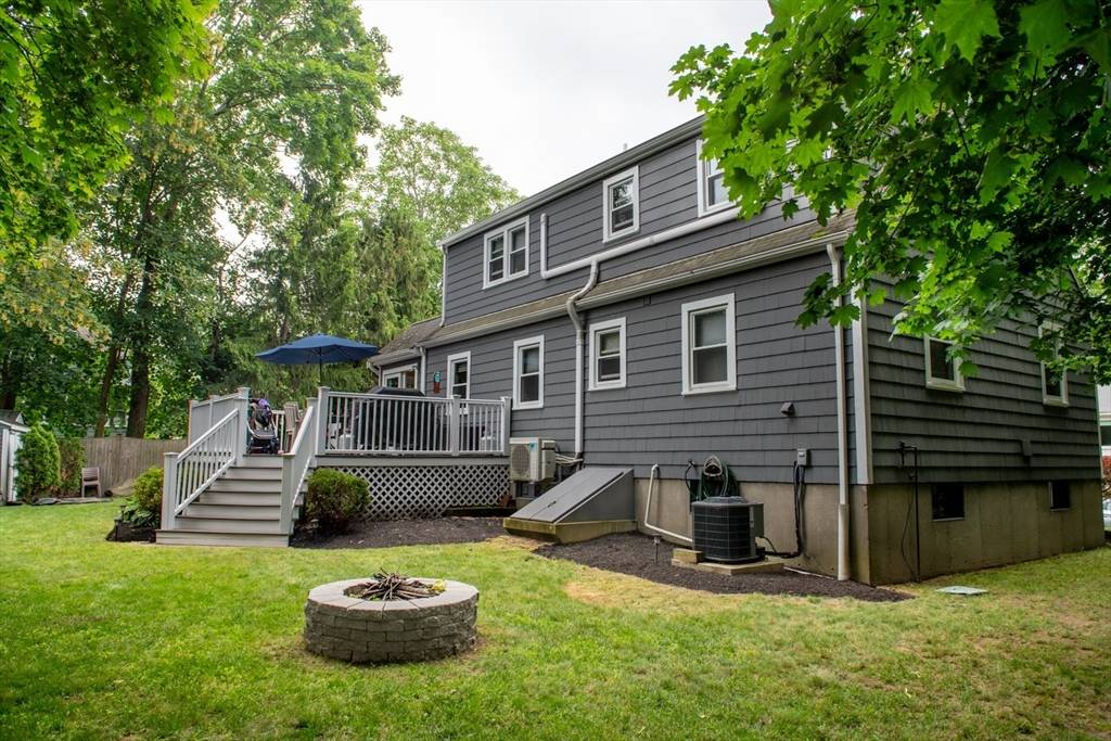Stoughton, MA 02072,15 Lambert Av