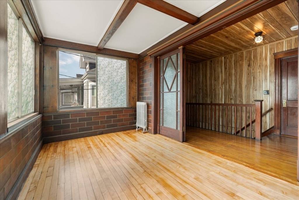 Somerville, MA 02143,36-38 Magnus Ave