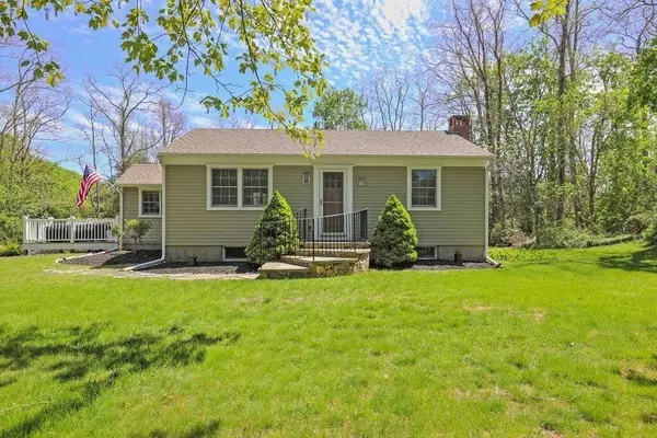 Orleans, MA 02653,33 Beach Rd