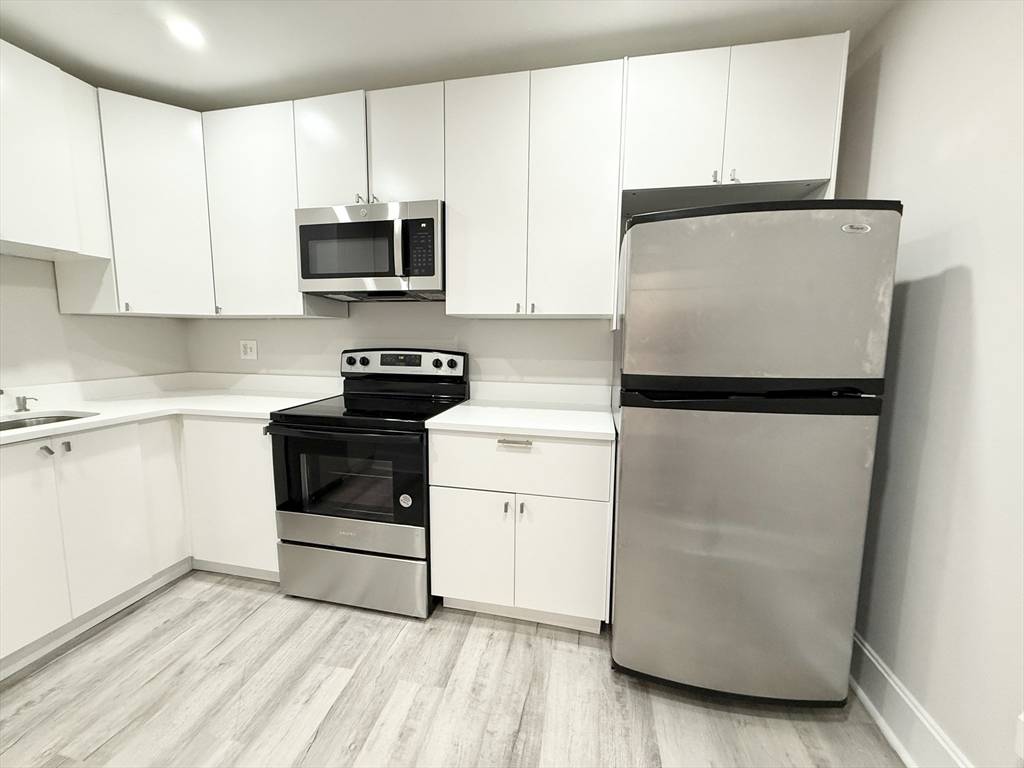 Boston, MA 02119,15 Ruggles St #6