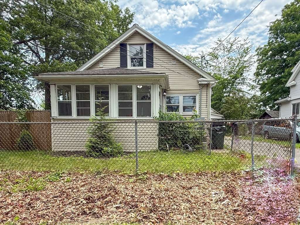 Springfield, MA 01109,23 Eldert St