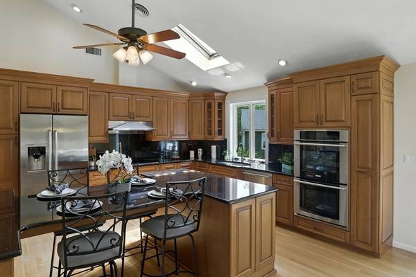 Saugus, MA 01906,45 Susan Drive