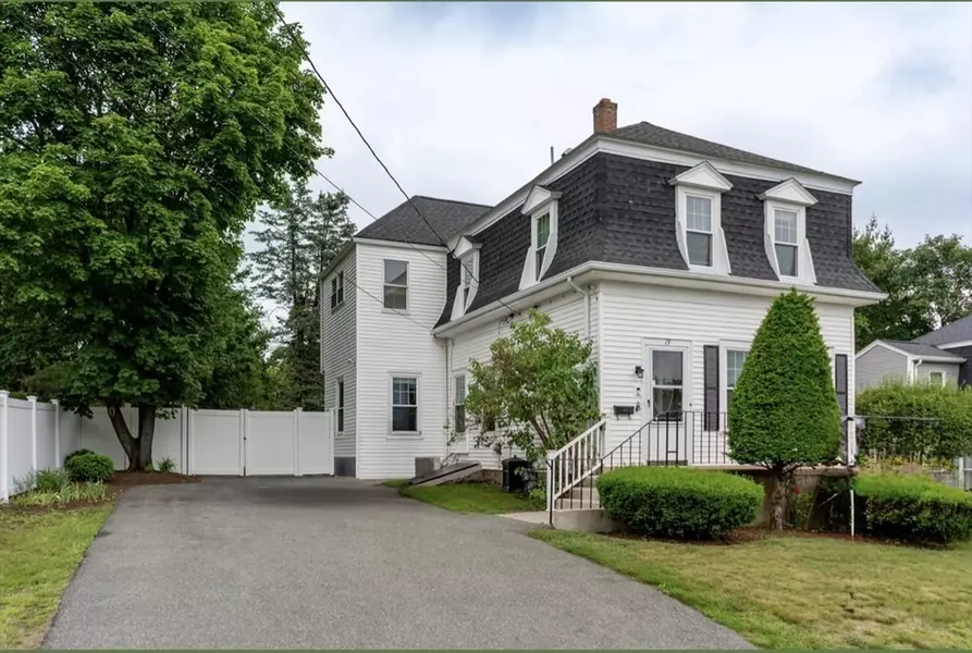 19 Center St, Weymouth, MA 02189