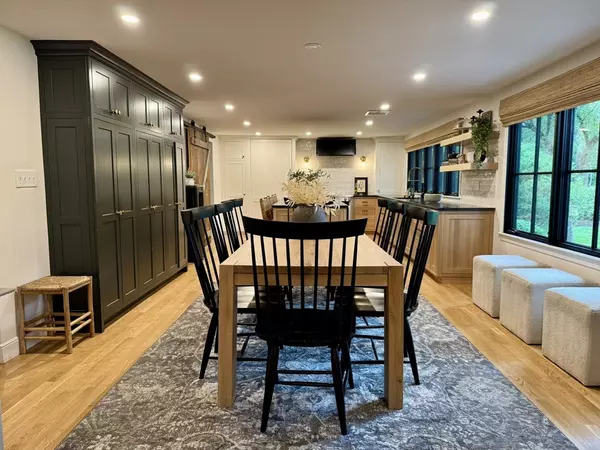 Concord, MA 01742,84 Lee Drive