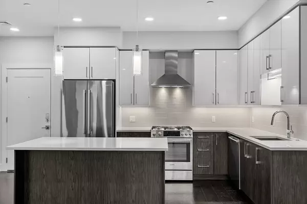 Somerville, MA 02143,124 Highland Ave #304