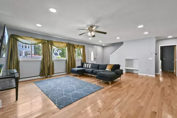 Fitchburg, MA 01420,726 Blossom Street