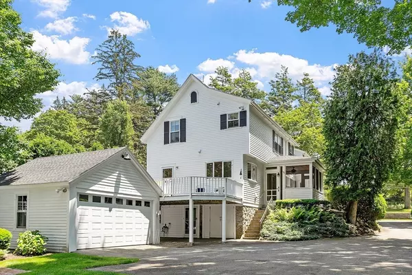 Andover, MA 01810,11 Abbot Street