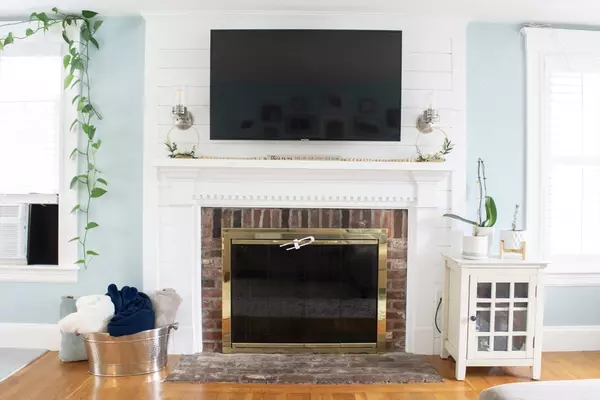 Weymouth, MA 02189,24 Garey Street