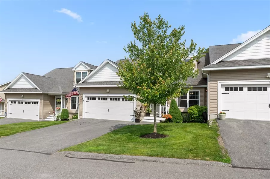 12 Stratford Village Drive #12, Millbury, MA 01527