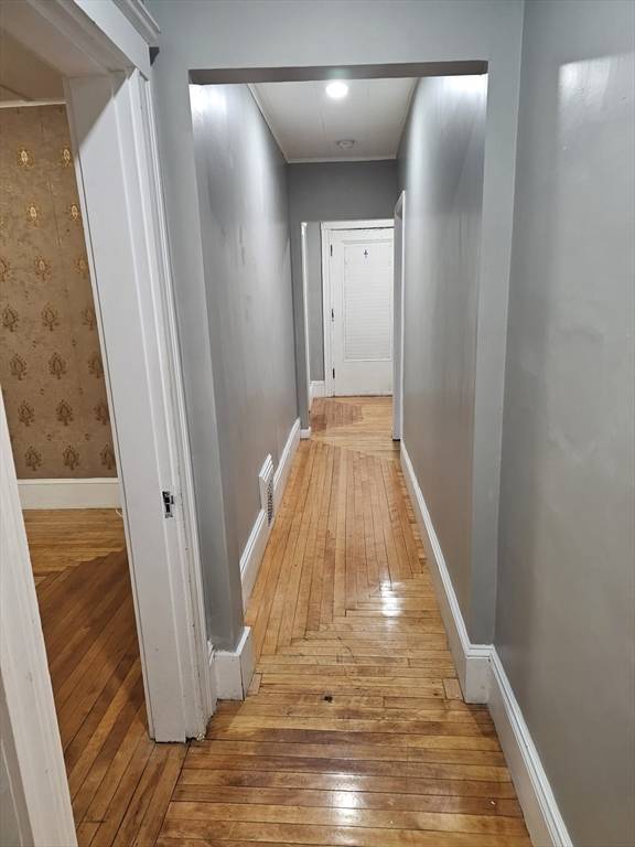 Lynn, MA 01902,74 Grant St #2