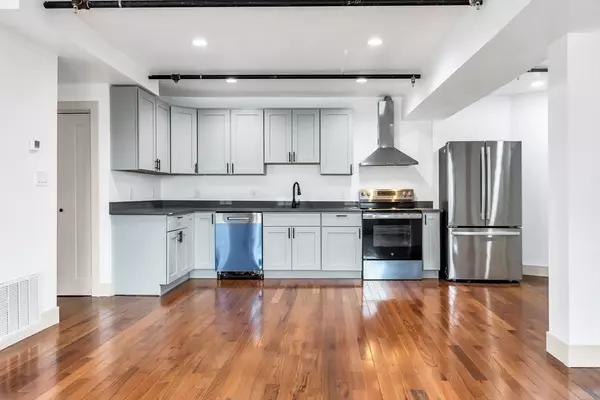 2 Charles Street #302, Methuen, MA 01844