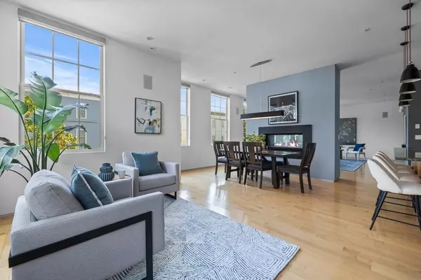 Boston, MA 02127,618 East 2nd St #2