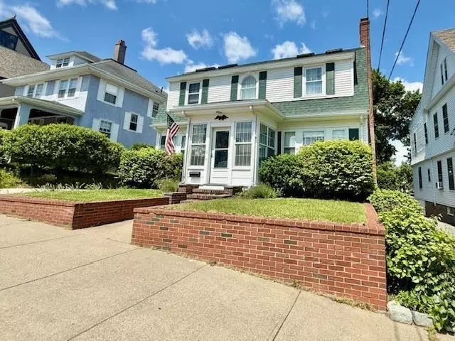 Plymouth, MA 02360,10 Brewster St