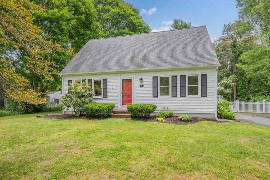 52 Mill Rd, Sandwich, MA 02537