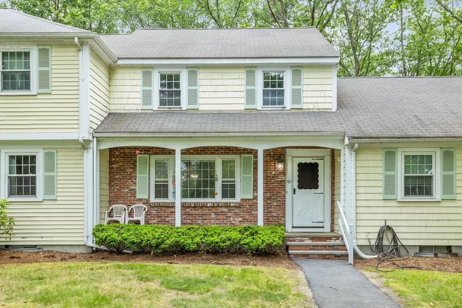 101 Drummer Rd #101, Acton, MA 01720